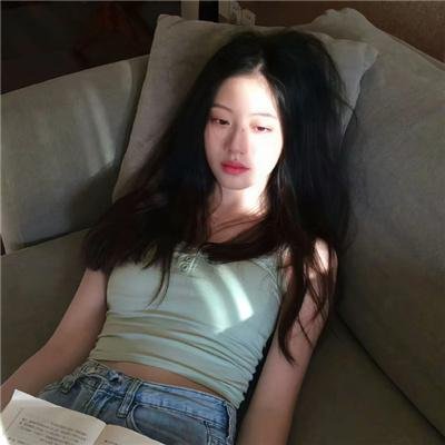 理想与现实 封面