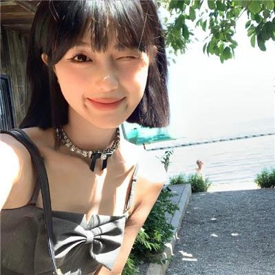 拉美异灵 封面