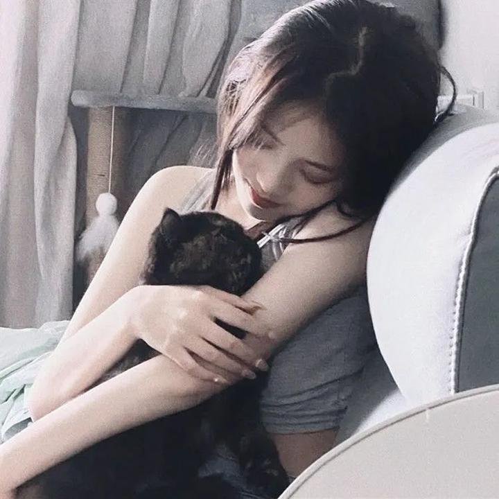 绿野嬉春 封面